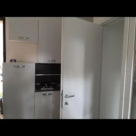 Apartment Gaia Con Piscina